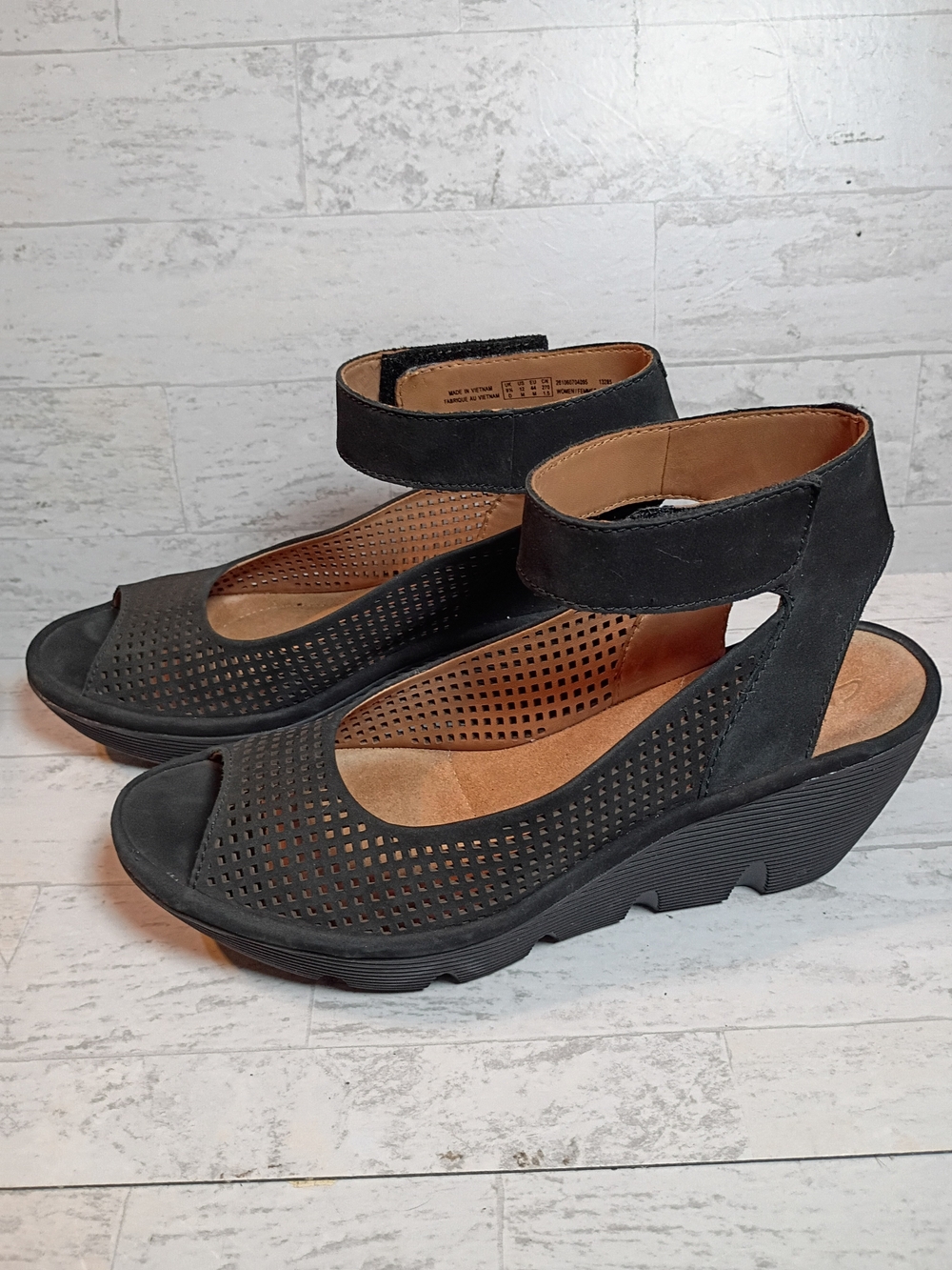Clark Reedly Salene Black Wedge Ankle Strap Shoes Women's Sz 12